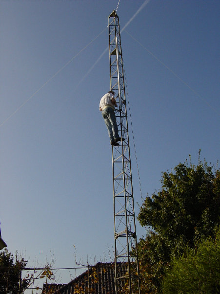 DSC01117.JPG (295 KiB) 42571 keer bekeken De hulpmast kan eraf